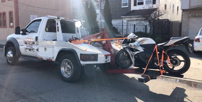 R&A Towing LLC Tow Service in Local, US