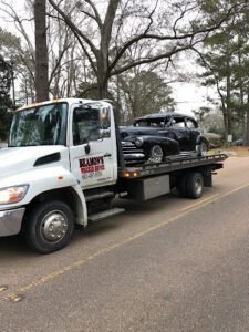 Beamon's Wrecker Service tow service company in Pearl, Mississippi offering 24 hour towing near me