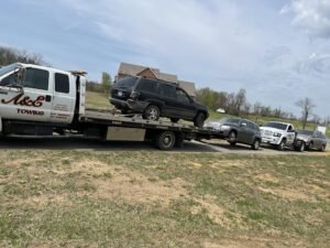 A&E Towing LLC tow service company in Berryville, Virginia offering 24 hour towing near me
