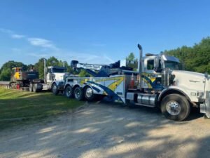 Paradise Towing & Recovery tow service company in Sanford, North Carolina offering 24 hour towing near me