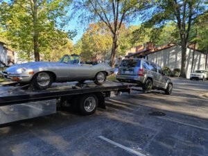 CJ's Tow Crew tow service company in Duluth, Georgia offering 24 hour towing near me