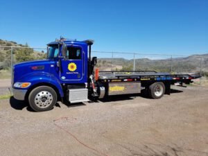 Sunflower Towing and Recovery tow service company in Scottsdale, Arizona offering 24 hour towing near me