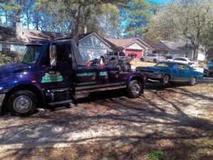 Danny B's Crash Recovery tow service company in Tallahassee, Florida offering 24 hour towing near me