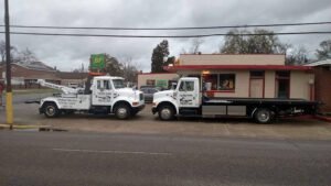 Carolina Towing tow service company in North Augusta, South Carolina offering 24 hour towing near me