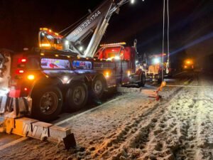 B & D Towing and Recovery tow service company in West Memphis, Arkansas offering 24 hour towing near me