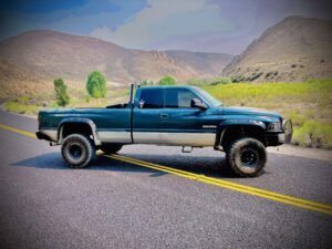 Carlin Mechanic Shop tow service company in Carlin, Nevada offering 24 hour towing near me