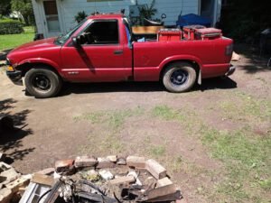 Mike's Mobile Mechanic Service tow service company in Rochester, New York offering 24 hour towing near me