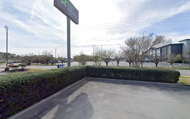 Hoffman Towing and Roadside Inc. Tow Service in Jacksonville, North Carolina