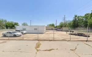 Tri-County Towing & Recovery LLC tow service company in Duncan, Oklahoma offering 24 hour towing near me