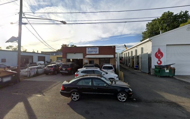 TW Auto Sales Tow Service in Linden, New Jersey