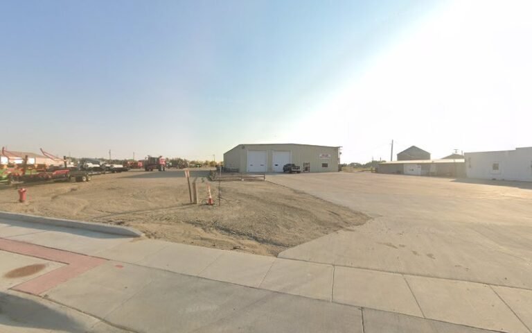 High Plains Truck & Trailer Tow Service in Winner, South Dakota