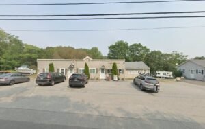 Maine Towing LLC tow service company in Brunswick, Maine offering 24 hour towing near me