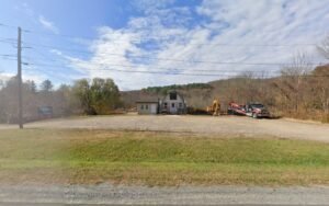 Prestige Towing- Summit Auto Inc tow service company in Wurtsboro, New York offering 24 hour towing near me