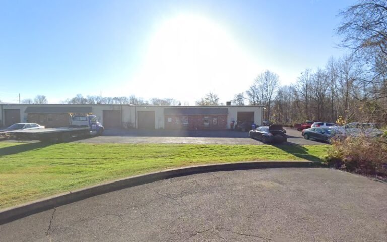 Wesley Auto Recovery Tow Service in Warminster, Pennsylvania