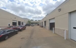 Barnett's Towing tow service company in Flowood, Mississippi offering 24 hour towing near me