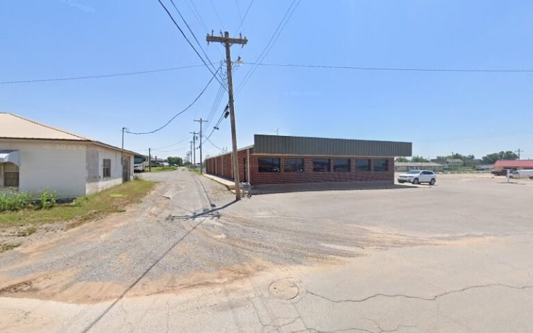 Road Assist Rescue Towing Tow Service in Watonga, Oklahoma