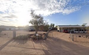 Four Peaks Transport tow service company in Apache Junction, Arizona offering 24 hour towing near me