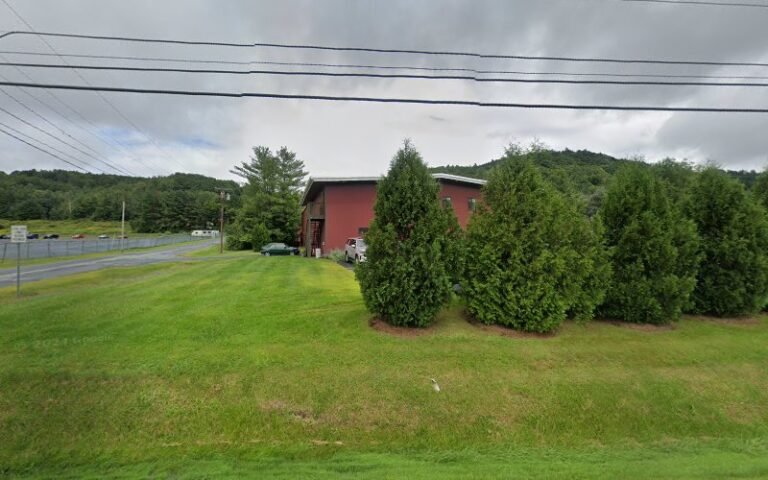 Sabil and Sons Tow Service in White River Junction, Vermont