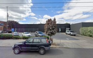 Superstar Mega Towing tow service company in Portland, Oregon offering 24 hour towing near me