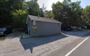 Bob's Auto Repairs tow service company in Wingdale, New York offering 24 hour towing near me