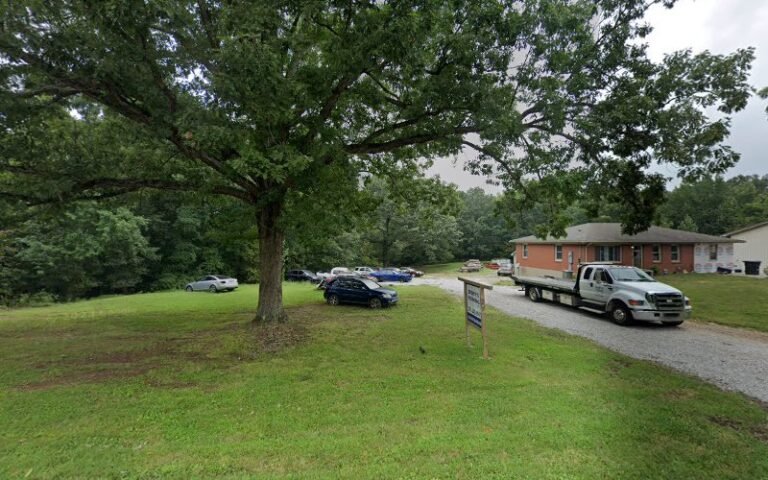 Terry’s Towing LLC Tow Service in Central City, Kentucky