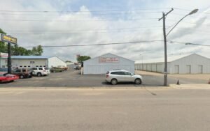 U-Haul Neighborhood Dealer tow service company in Sauk Centre, Minnesota offering 24 hour towing near me