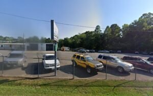 Wells & Seals Towing tow service company in Morganton, North Carolina offering 24 hour towing near me