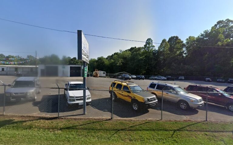 Wells & Seals Towing Tow Service in Morganton, North Carolina