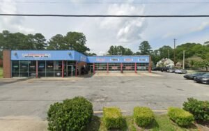 Parrish Towing and Hauling tow service company in Kinston, North Carolina offering 24 hour towing near me