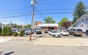 Frank's Auto Repair tow service company in Schenectady, New York offering 24 hour towing near me