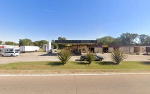 Bell's Wrecker Service tow service company in Coffeeville, Mississippi offering 24 hour towing near me