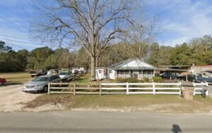 Fredrick & Sons Towing & Recovery tow service company in Sparks, Georgia offering 24 hour towing near me
