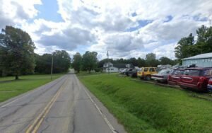 Boban's Auto Services tow service company in Conneautville, Pennsylvania offering 24 hour towing near me
