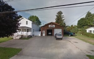 E M Auto Services tow service company in Girard, Pennsylvania offering 24 hour towing near me