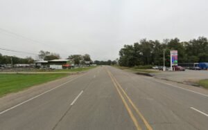 R & R Auto Sales tow service company in Lexa, Arkansas offering 24 hour towing near me
