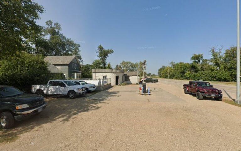 81 Auto Clinic Tow Service in Arlington, South Dakota