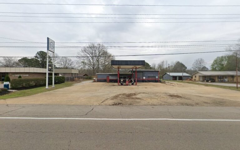 McMillen Towing LLC Tow Service in Mantachie, Mississippi