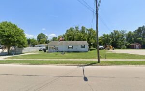K-R Truck And Trailer tow service company in Worthington, Indiana offering 24 hour towing near me