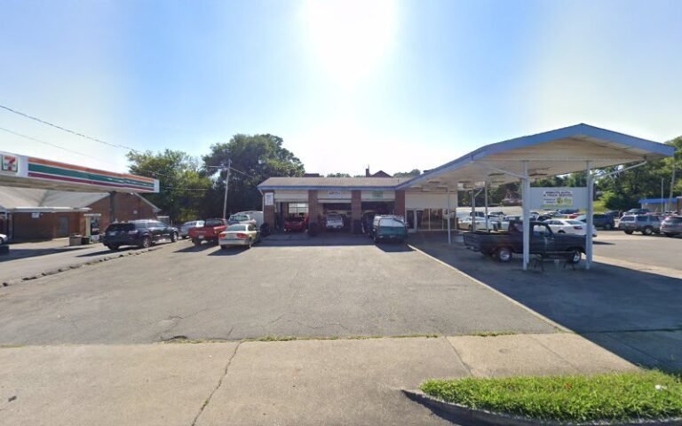 Ralphs Auto Repair Towing Tow Service in Roanoke, Virginia