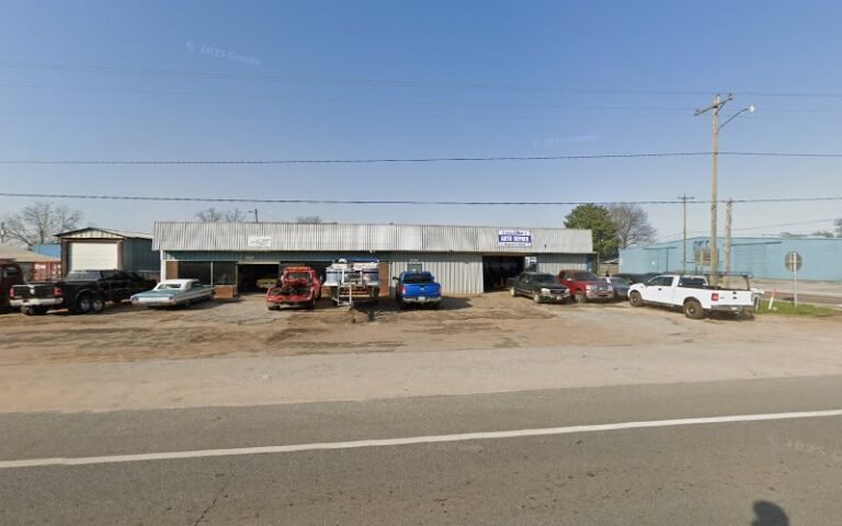 Craig Allen’s Auto Repair Tow Service in Jay, Florida