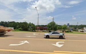 Kiwi's Wrecker Service tow service company in Brookhaven, Mississippi offering 24 hour towing near me