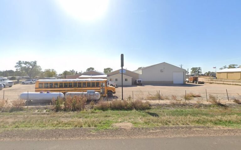 Charlie’s Diesel Service Tow Service in US, Colorado