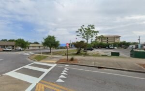 D'Luxe Service LLC tow service company in Destin, Florida offering 24 hour towing near me