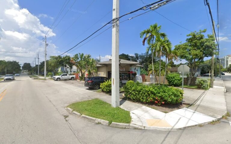 TOW LAND L.L.C Tow Service in Fort Lauderdale, Florida