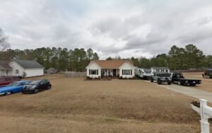 Suggs Transport & Towing LLC tow service company in Benson, North Carolina offering 24 hour towing near me