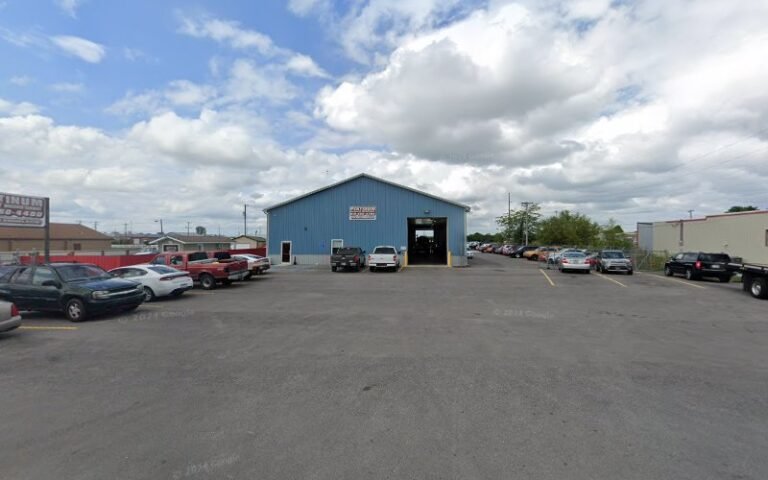 Platinum Auto Repair & Wrecker Service Tow Service in Greensburg, Indiana