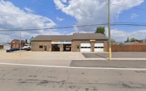 Riverview Towing, Inc. tow service company in Riverview, Michigan offering 24 hour towing near me