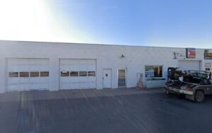 A1 Recovery & Towing 82070 tow service company in Laramie, Wyoming offering 24 hour towing near me