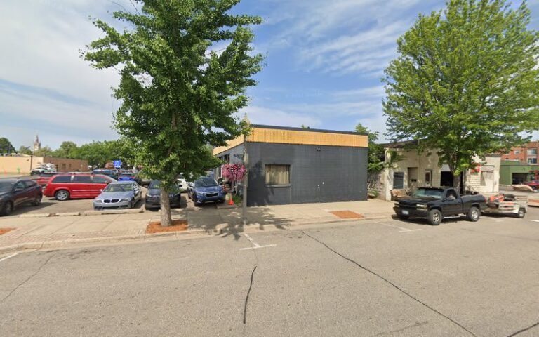 Detecto Towing llc Tow Service in Shakopee, Minnesota