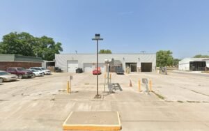 Scott's 24 Hour Towing tow service company in Vandalia, Missouri offering 24 hour towing near me